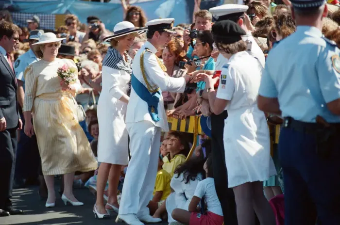 Framed Print : Princess Diana and Prince Charles on their overseas visit to Australia for