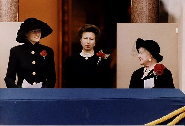 Princess Diana and Princess Anne with Queen Mother on the balcony during Remembrance