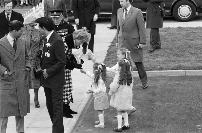 Framed Print : Princess Diana, Princess of Wales and Prince Charles, Prince of Wales Framed Print : Princess Diana, Princess of Wales and Prince Charles, Prince of Wales