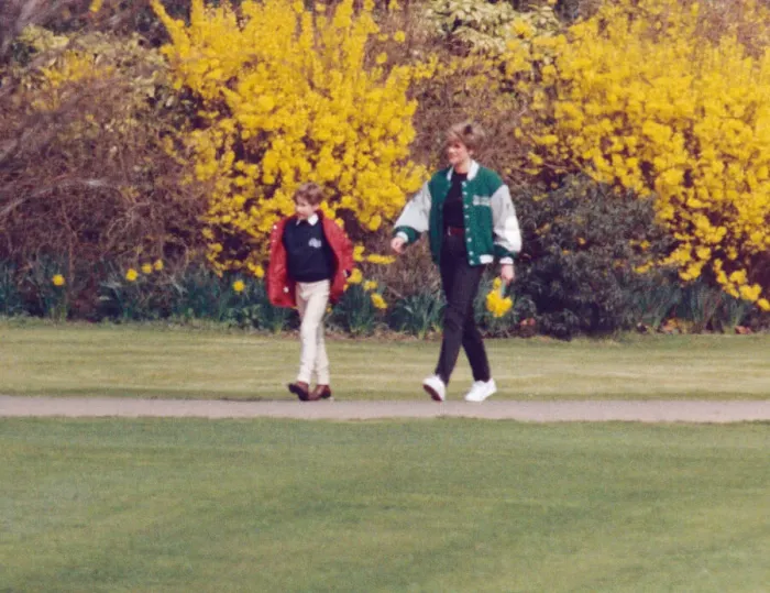 Framed Print : Princess Diana with her son William at Windsor Castle Circa March 1991 Framed Print : Princess Diana with her son William at Windsor Castle Circa March 1991