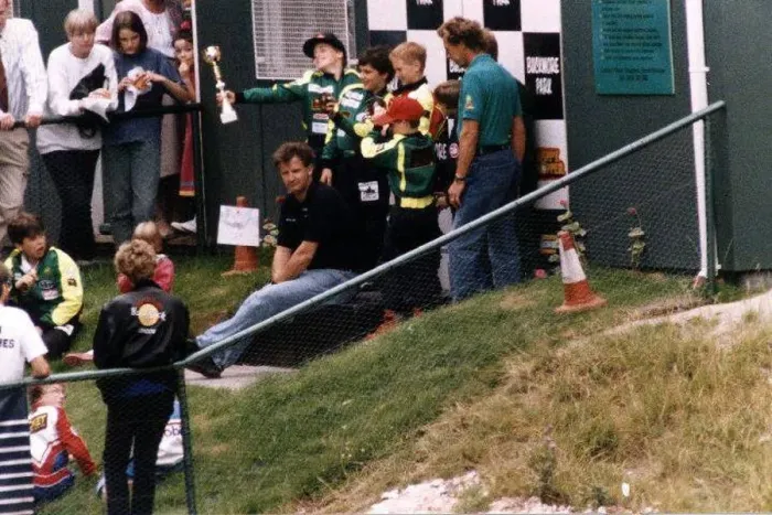  : Princess Diana with her sons Price William (aged 11) and Prince Harry (8)