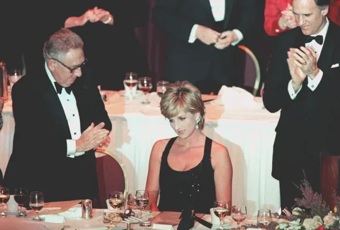 Framed Print : PRINCESS DIANA WEARS A BLACK EVENING DRESS AND RECEIVES A HUMANITARIAN AWARD AT AN EVENT Framed Print : PRINCESS DIANA WEARS A BLACK EVENING DRESS AND RECEIVES A HUMANITARIAN AWARD AT AN EVENT