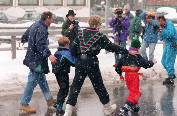 PRINCESS DIANA WITH WILLIAM AND HARRY ON A SKIING HOLIDAY IN LECH