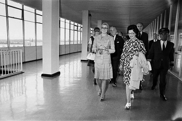 Princess Grace of Monaco, arriving at Dublin airport. 27th June 1973