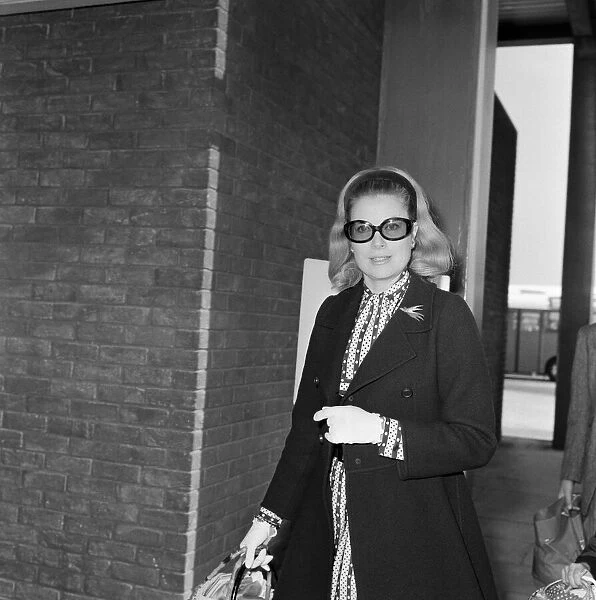 Princess Grace of Monaco leaves Heathrow Airport. 18th September 1971
