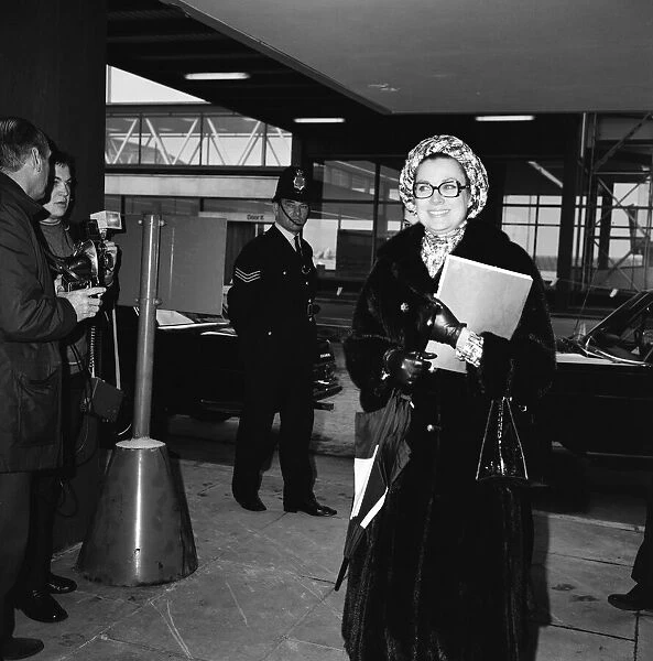 Princess Grace of Monaco leaving London Heathrow Airport to return to Monaco