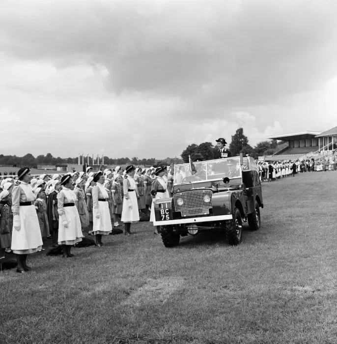 Framed Print : Princess Margaret inspects the St John Ambulance Cadets, York. 10th July 1960