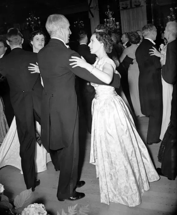 Framed Print : Princess Margaret June 1954 at a ball in aid of King Georges Framed Print : Princess Margaret June 1954 at a ball in aid of King Georges