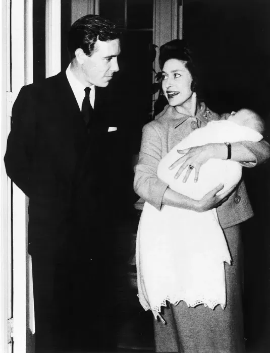 Framed Print : Princess Margaret with Lord Snowdon and their baby son Viscount Linley leaving Clarence Framed Print : Princess Margaret with Lord Snowdon and their baby son Viscount Linley leaving Clarence