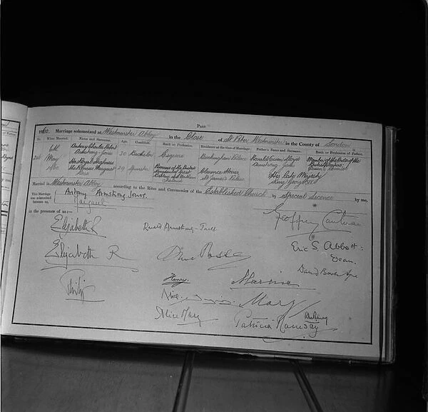 Princess Margaret Royal Wedding Book May 1960 after her wedding to Lord Snowdon