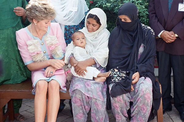 Princess of Wales on her solo visit to Pakistan, September 1991