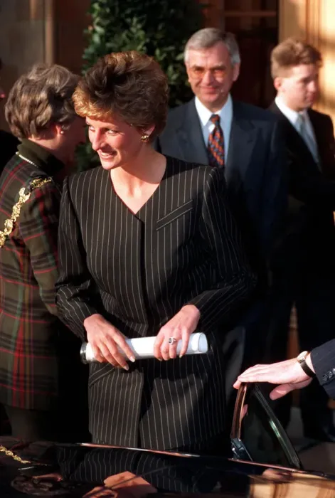 Framed Print : THE PRINCESS OF WALES WEARING A BLACK PINSTRIPE SKIRT SUIT 1993