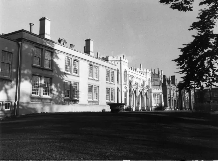 Framed Print : The Priory Nursing Home, Roehampton December 1967 where Brian Jones of the Rolling Framed Print : The Priory Nursing Home, Roehampton December 1967 where Brian Jones of the Rolling