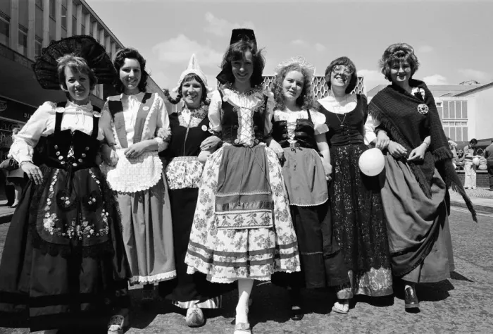 Framed Print : Pro Europe Women wearing traditional costumes ahead of referendum, pictured in Solihull