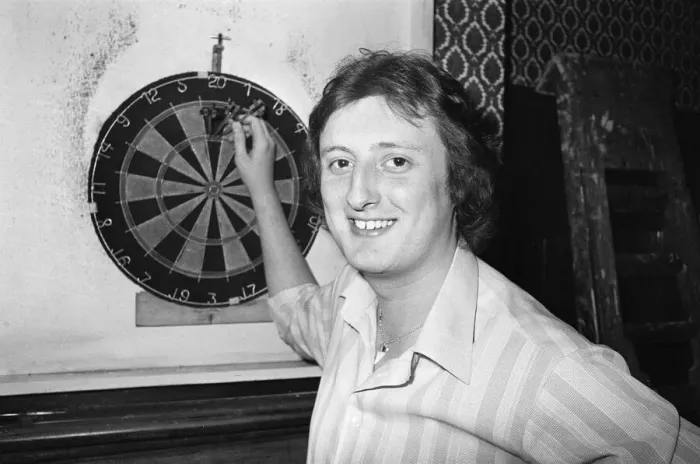 Framed Print : Professional British dart player Eric Bristow in action at the General Picton Public