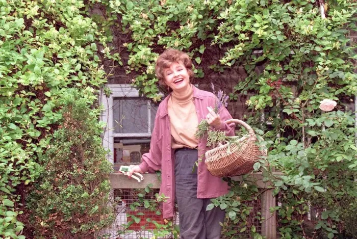 Framed Print : Prunella Scales at home - 24 / 06 / 1997 Framed Print : Prunella Scales at home - 24 / 06 / 1997