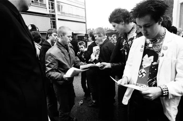 Framed Print : Punk rockers march in London. 3rd February 1980