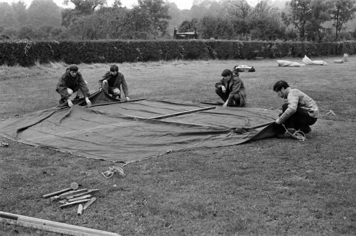 Framed Print : Pupils from the Blue Coat Church of England School, Coventry, on an outdoor expedition
