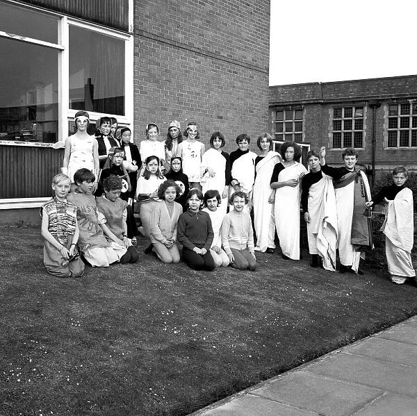 Pupils from Heaton School in Newcastle, put on a pageant, July 8