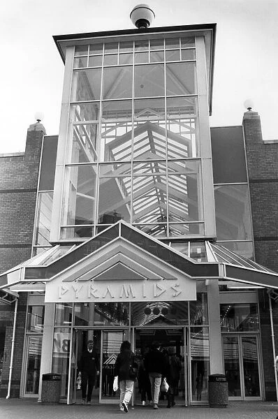 The Pyramids Shopping Centre in Birkenhead. 25th March 1991