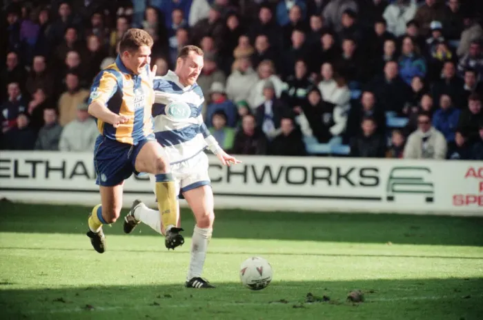 Framed Print : QPR 0-4 Leeds United, premier league match action, Loftus Road, Monday 4th April 1994 Framed Print : QPR 0-4 Leeds United, premier league match action, Loftus Road, Monday 4th April 1994