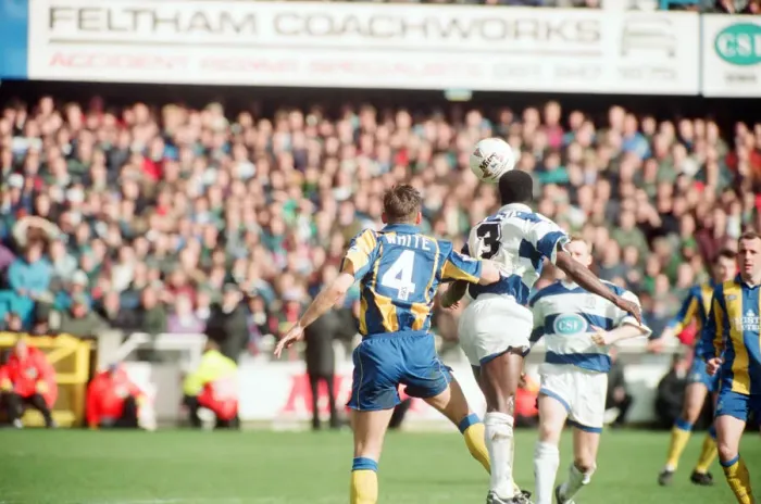 Framed Print : QPR 0-4 Leeds United, premier league match action, Loftus Road, Monday 4th April 1994 Framed Print : QPR 0-4 Leeds United, premier league match action, Loftus Road, Monday 4th April 1994