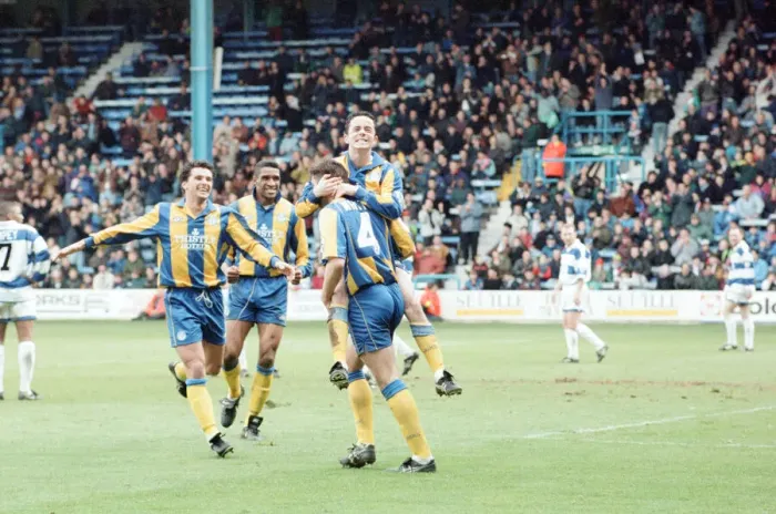 Framed Print : QPR 0-4 Leeds United, premier league match action, Loftus Road, Monday 4th April 1994 Framed Print : QPR 0-4 Leeds United, premier league match action, Loftus Road, Monday 4th April 1994