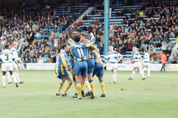 Framed Print : QPR 0-4 Leeds United, premier league match action, Loftus Road, Monday 4th April 1994 Framed Print : QPR 0-4 Leeds United, premier league match action, Loftus Road, Monday 4th April 1994