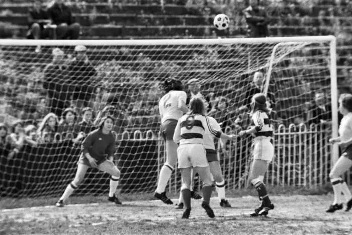 Framed Print : QPR 1 v Southampton 0, Ladies FA Cup Final at Staley Champion Hill, London Framed Print : QPR 1 v Southampton 0, Ladies FA Cup Final at Staley Champion Hill, London