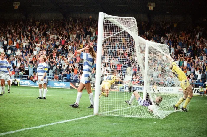 Framed Print : QPR v Chelsea, league at Loftus Road, Saturday 21st September 1991 Framed Print : QPR v Chelsea, league at Loftus Road, Saturday 21st September 1991