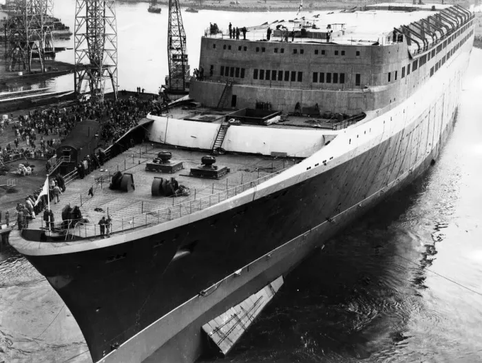 Framed Print : Queen Elizabeth 2, ocean liner, built for the Cunard Line which was operated by Cunard as Framed Print : Queen Elizabeth 2, ocean liner, built for the Cunard Line which was operated by Cunard as