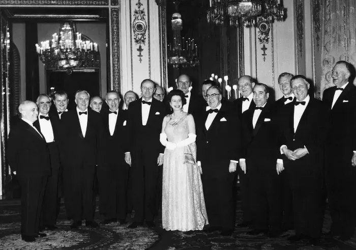 Framed Print : Queen Elizabeth entertaining Harold Wilson and other visiting NATO Ministers Framed Print : Queen Elizabeth entertaining Harold Wilson and other visiting NATO Ministers