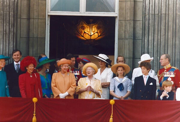 Queen Elizabeth with her family Queen Mother Prince Charles
