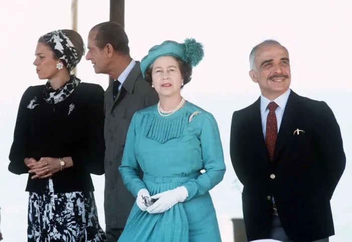 Framed Print : Queen Elizabeth and her husband Prince Phillip, Duke of Edinburgh pictured at the Dead Framed Print : Queen Elizabeth and her husband Prince Phillip, Duke of Edinburgh pictured at the Dead