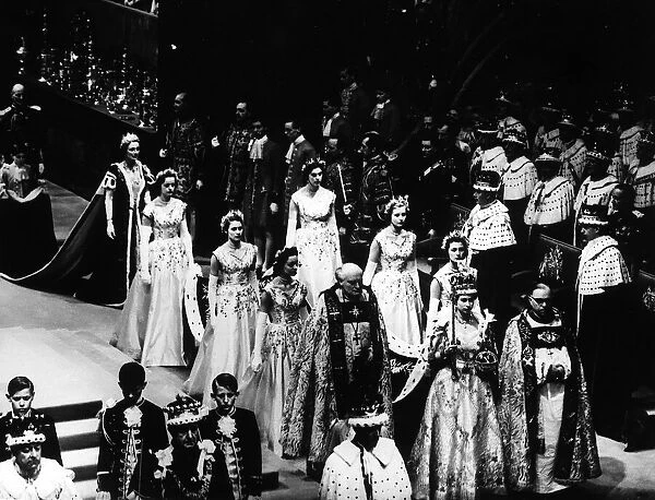 Queen Elizabeth II Coronation at Westminster Abbey wearing the Imperial crown