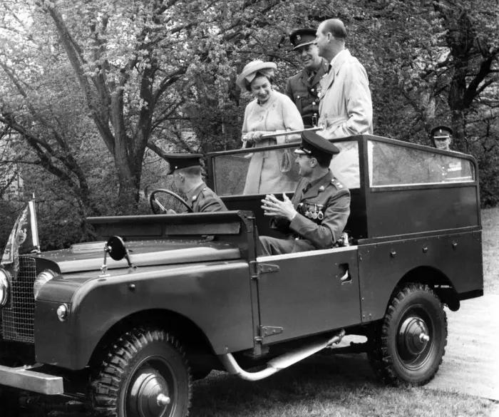 Framed Print : Queen Elizabeth II and the Duke of Edinburgh visit Wales Framed Print : Queen Elizabeth II and the Duke of Edinburgh visit Wales