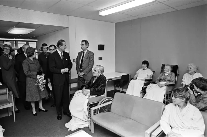 Framed Print : Queen Elizabeth II opens the Royal Surrey County Hospital Framed Print : Queen Elizabeth II opens the Royal Surrey County Hospital