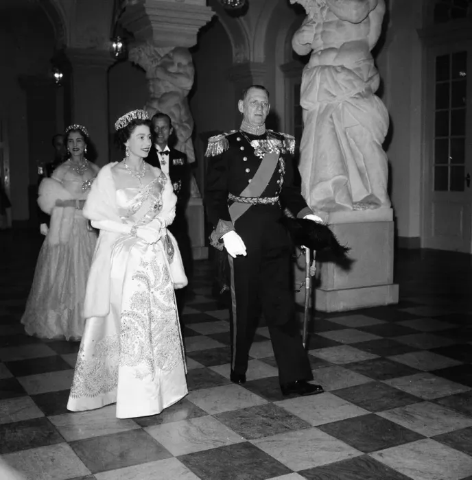 Framed Print : Queen Elizabeth II and Prince Philip, Duke of Edinburgh visit to Denmark Framed Print : Queen Elizabeth II and Prince Philip, Duke of Edinburgh visit to Denmark