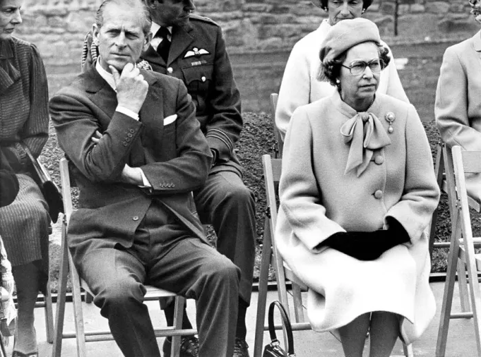 Framed Print : Queen Elizabeth II and Prince Philip officially open the Kielder Reservoir, Kielder Water