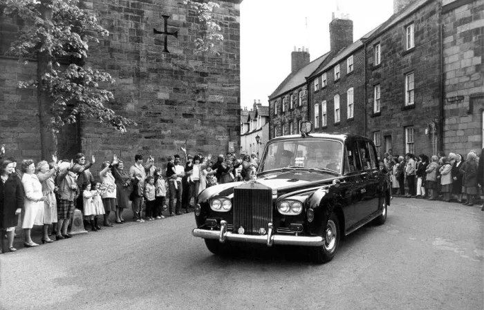 Framed Print : Queen Elizabeth II and Prince Philip officially open the Kielder Reservoir, Kielder Water Framed Print : Queen Elizabeth II and Prince Philip officially open the Kielder Reservoir, Kielder Water