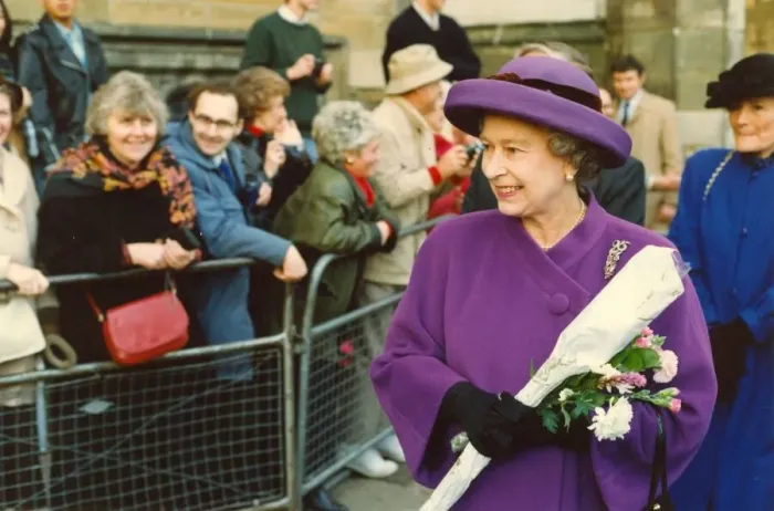 Framed Print : Queen Elizabeth II and Prince Philip visit Durham - The Queen goes on a walkabout meeting Framed Print : Queen Elizabeth II and Prince Philip visit Durham - The Queen goes on a walkabout meeting