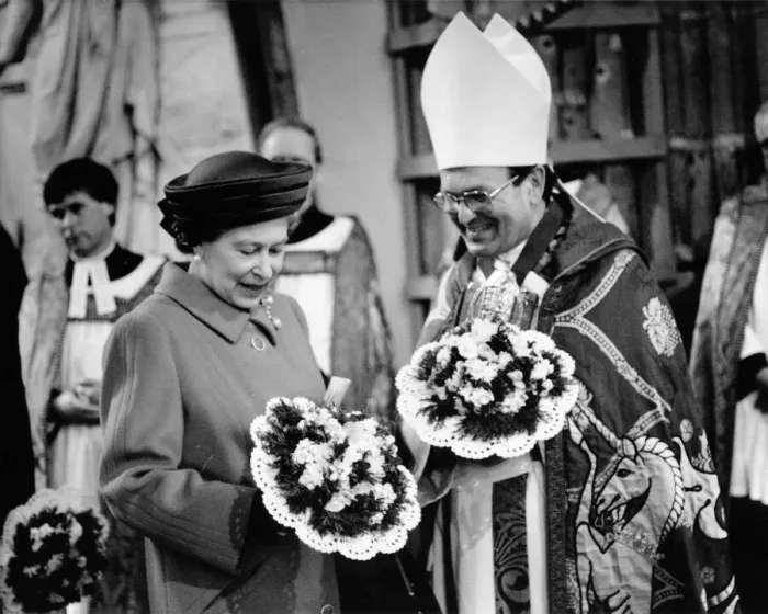 Framed Print : Queen Elizabeth II and Prince Philip visit Newcastle to distribute the Royal Maundy Money