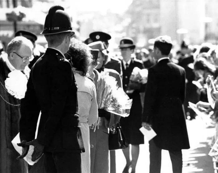 Framed Print : Queen Elizabeth II and Prince Philip visit Newcastle to distribute the Royal Maundy Money