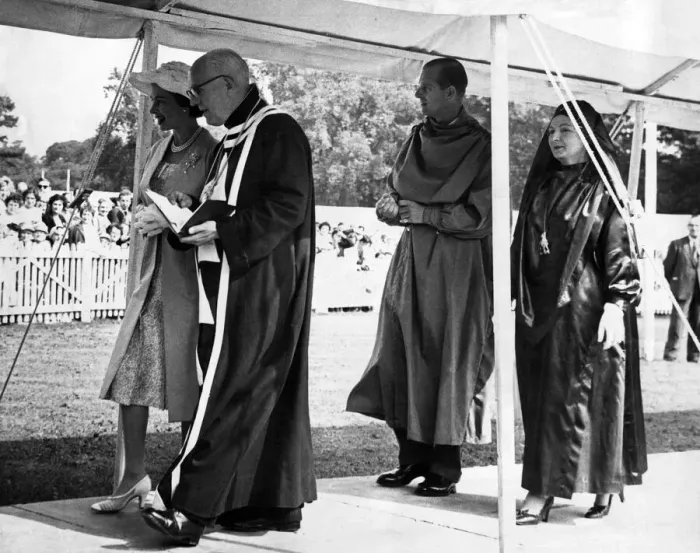Framed Print : Queen Elizabeth II and Prince Philip visiting Wales. Pictured attending the Royal Framed Print : Queen Elizabeth II and Prince Philip visiting Wales. Pictured attending the Royal