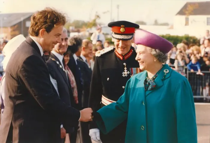 Framed Print : Queen Elizabeth II and Prince Phillip visit the Thorn Lighting Factory in Spennymoor Framed Print : Queen Elizabeth II and Prince Phillip visit the Thorn Lighting Factory in Spennymoor