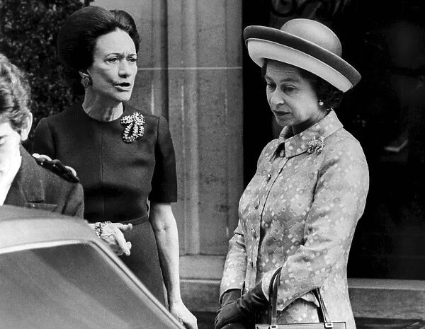 Queen Elizabeth II realises that her uncle David does not have long to live after