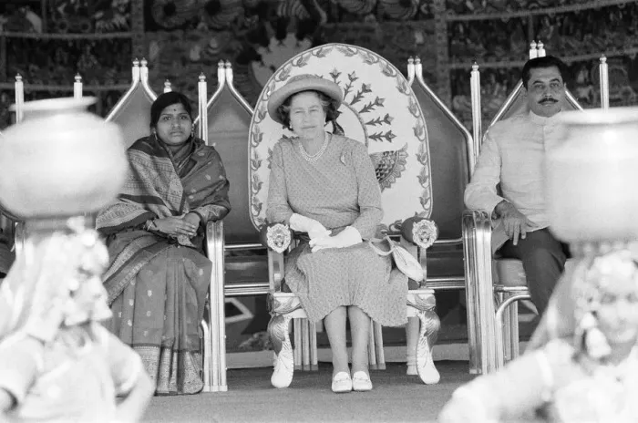 Framed Print : Queen Elizabeth II, State Visit to Bangladesh, 14th to 17th November 1983 Framed Print : Queen Elizabeth II, State Visit to Bangladesh, 14th to 17th November 1983