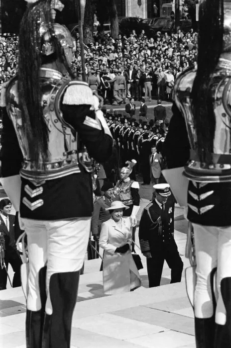 Framed Print : Queen Elizabeth II state visit to Rome, Italy. 17th October 1980
