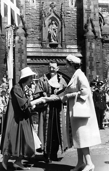 Queen Elizabeth II during a visit to the city of Durham with Mayor Ald J W Bell