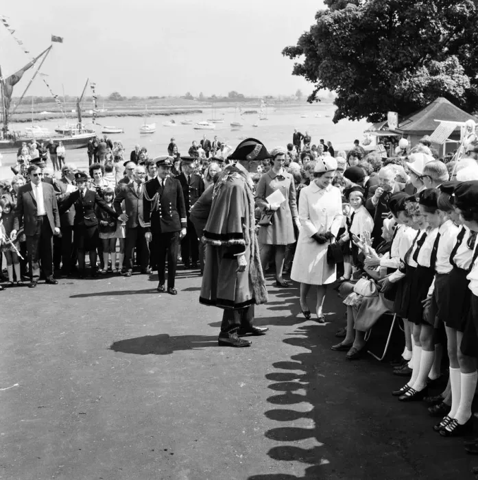 Framed Print : Queen Elizabeth II visits Maldon, Essex, which is today celebrating the 800th Anniversary Framed Print : Queen Elizabeth II visits Maldon, Essex, which is today celebrating the 800th Anniversary